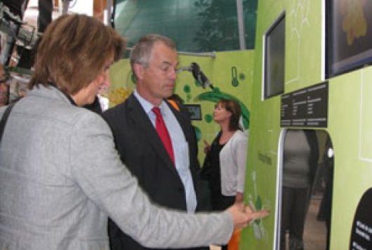 Umweltminister bezoekt Gezonde Kas-presentatie op Floriade